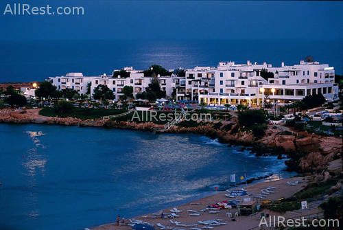 Louis Nausicaa Beach Hotel 